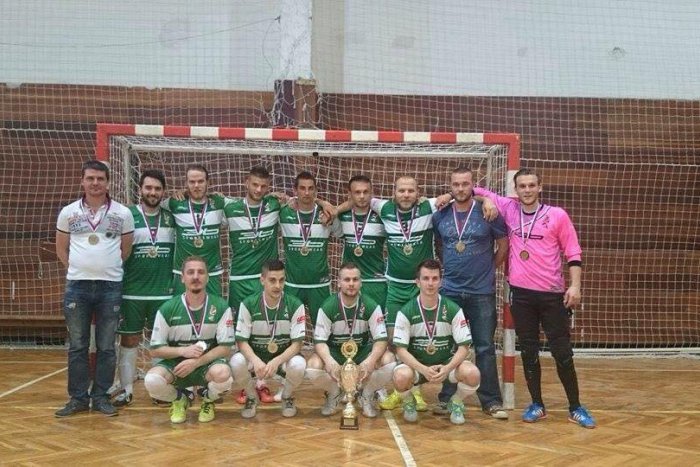 Ilustračný obrázok k článku Bojovali, ale na titul to v aktuálnej sezóne nebude: Futsalisti Prešova sú druhí a berú striebro!