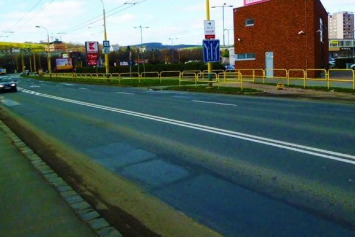 Ilustračný obrázok k článku Nehoda na Levočskej v Prešove: Chodca zrazilo auto a vzápätí do auta nabúralo ďalšie vozidlo!