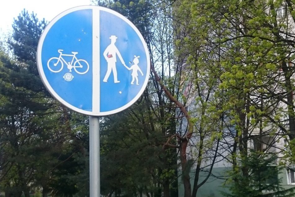 Dopravná značka na Levočskej v Prešove: Všimli ste si to aj vy?