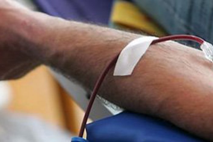Ilustračný obrázok k článku Odber krvi v Unipocentre. Študenti prišli darovať najvzácnejšiu tekutinu