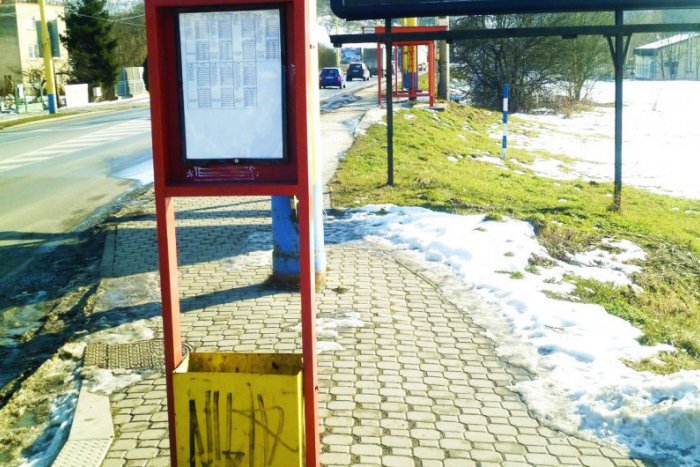 Ilustračný obrázok k článku Kuriozita na zastávke MHD: Cestujúci v Prešove čakajú spoj v prístrešku, ten zastaví inde! FOTO