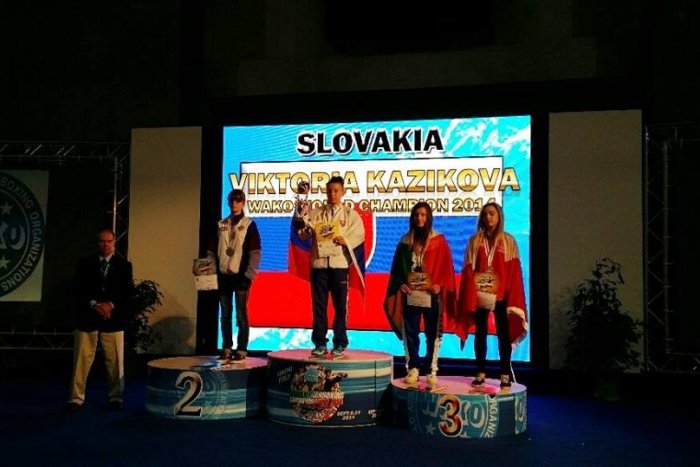 Ilustračný obrázok k článku Prešovskí kickboxeri s medailami: Na tieto dievčatá a svalovca pozor, biť sa veru vedia!