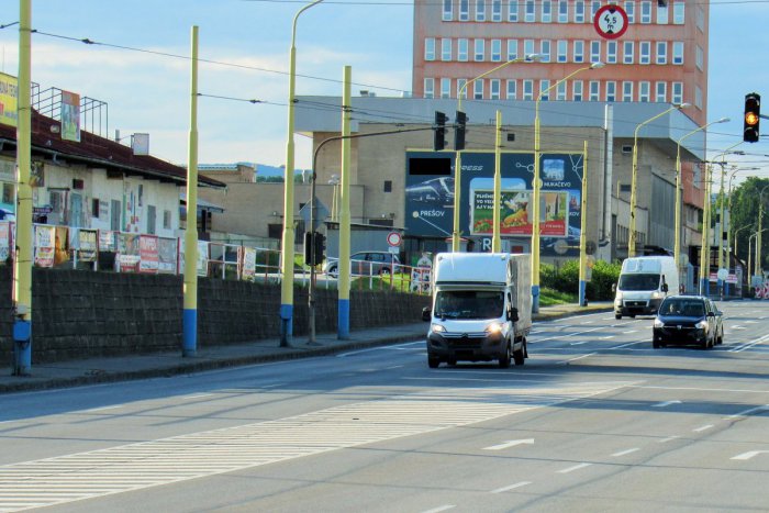 Ilustračný obrázok k článku Prešovskí vodiči sa môžu hanbiť: Nevideli na ceste nevidiacich a TAKTO dopadli v hodnotení