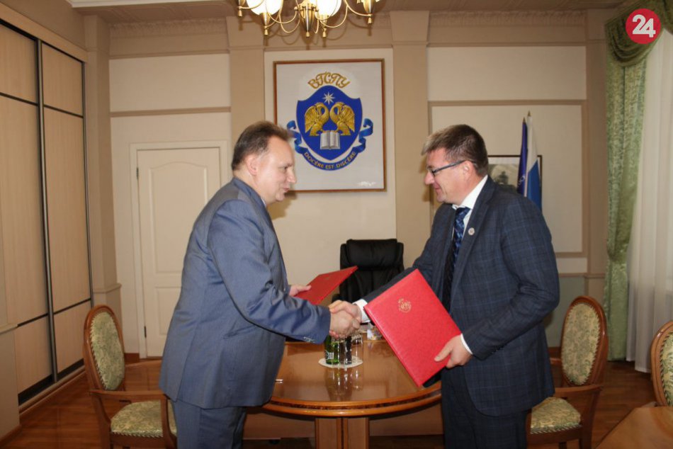 Ilustračný obrázok k článku Rozšírila okruh spolupráce: Prešovská univerzita podpísala dohodu s volgogradskou