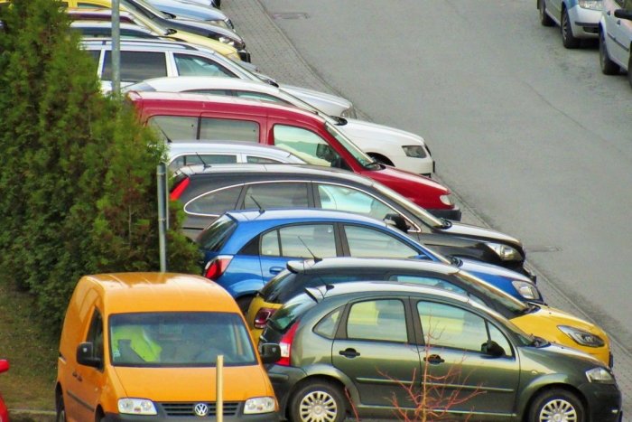 Ilustračný obrázok k článku Poslanci rozhodli: Zóny regulovaného parkovania sa rozšíria