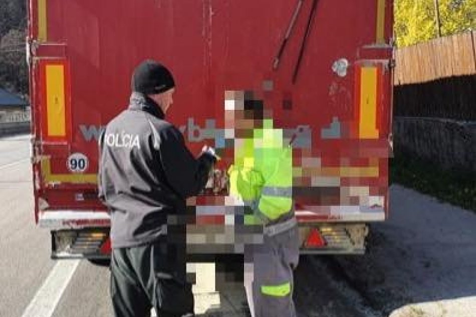 Ilustračný obrázok k článku Po Prešove sa premával na mol opitý kamionista: Neskutočné, koľko mu namerali policajti