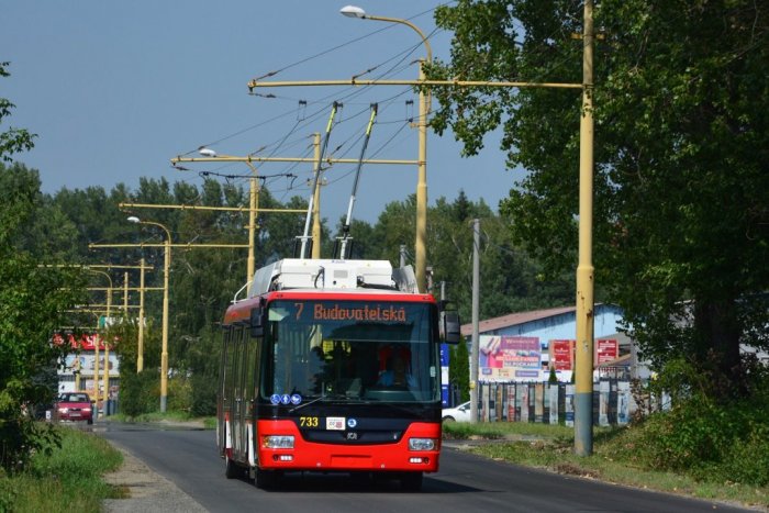 Ilustračný obrázok k článku Okres Prešov ešte nie je v ružovej fáze: Dopravný podnik už prešiel na školský režim