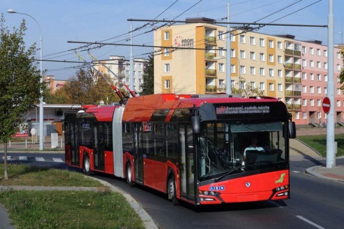Ilustračný obrázok k článku V Prešove budeme cestovať novými vozidlami: Jazdiť môžu aj mimo trolejového vedenia