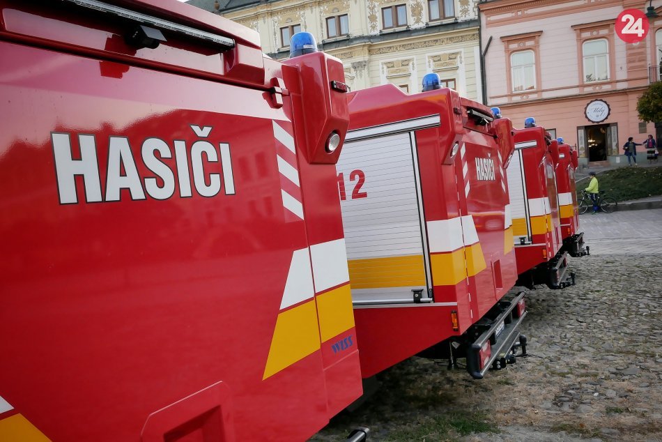 Pomôcka pre hasičov v Prešovskom okrese: Dostali nové kusy hasičských vozidiel