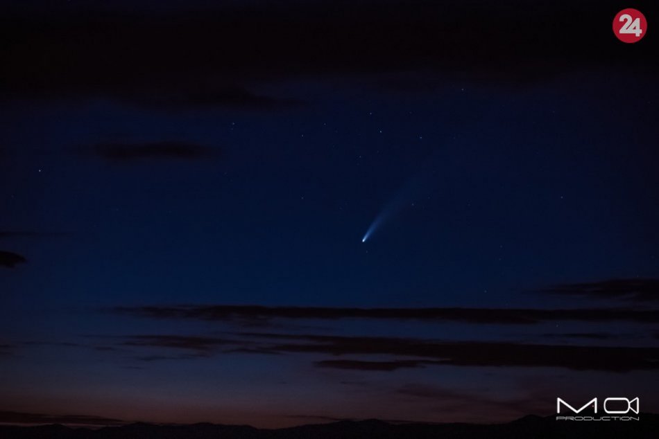 Obrazom: Nádhera na oblohe, Michal nafotil kométu zo Šarišského hradu